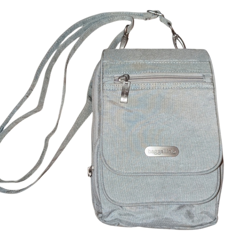 Baggallini crossbody travel bag, gray/silver metallic look